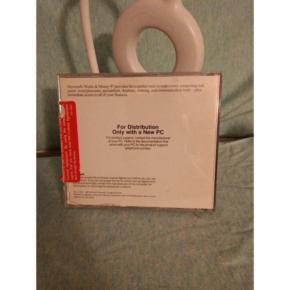 Microsoft works & money cd for windows 95